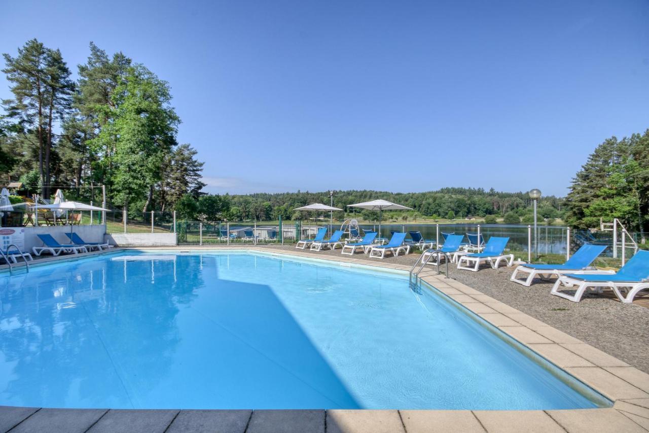 Vvf Correze Pays D'Eygurande Hotel Buitenkant foto