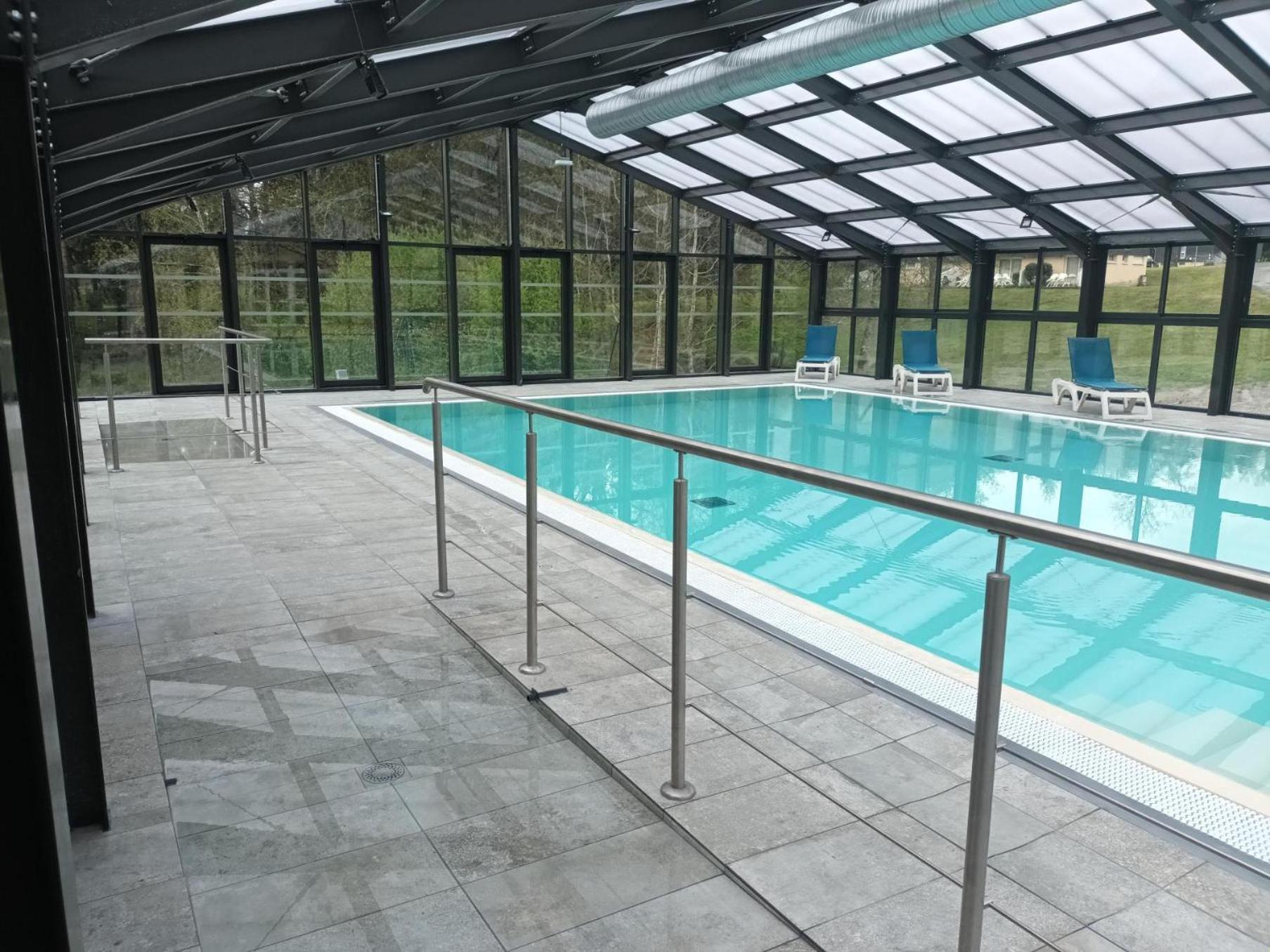 Vvf Correze Pays D'Eygurande Hotel Buitenkant foto